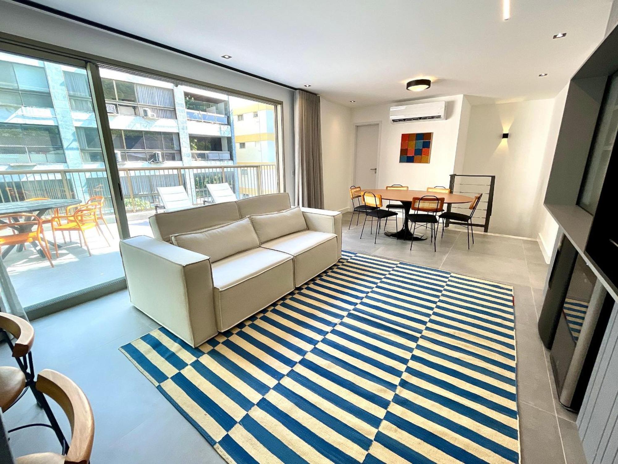 Cobertura Moderna Com Terraco No Leblon Apartment